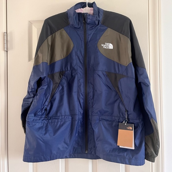 The North Face Jackets & Blazers - NWT The North Face Windwall Jacket Women Size Medium